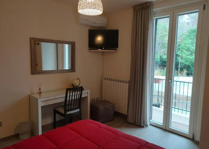 La Rocca Bed & Breakfast